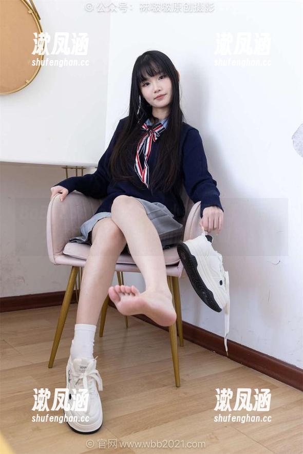 BoBoSocks袜啵啵 - 小甜豆来了！皮衣外套图集，期待中的微风随时到。