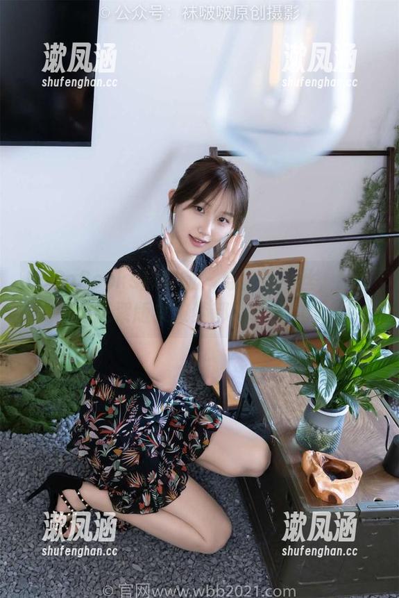 BoBoSocks袜啵啵-稚予 BoBoSocks袜啵啵 - 穿上这黑丝,稚予的图包花絮版集做梦都不敢信的厚度!
