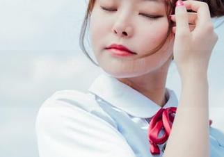 BoLoli菠萝社 – 不只是一册免费图册，柳侑绮姐姐还藏了多少小确幸？