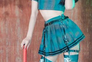 Jenny(정제니)的美脚精选美图，分分钟让人流连忘返，哈哈？