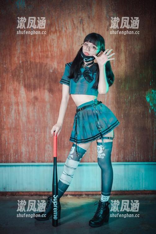 Jenny(정제니)的美脚精选美图，分分钟让人流连忘返，哈哈？