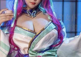 KANEKO咔喵的“濑明日奈女仆”原图免费，瞳孔都要溅出水花了，有这样的吗？