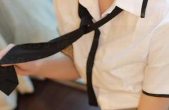 MFStar模范学院 – 一条红裙，两种样子：SiByl李思宁的套图让人瞩目