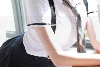 MFStar模范学院 – 奈美nana最新图册，裸足的优雅与猛兽，这是对比吗？
