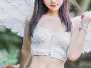 喵糖映画的海棠女仆，照片里藏着的是…分享一下大家的想法吧？