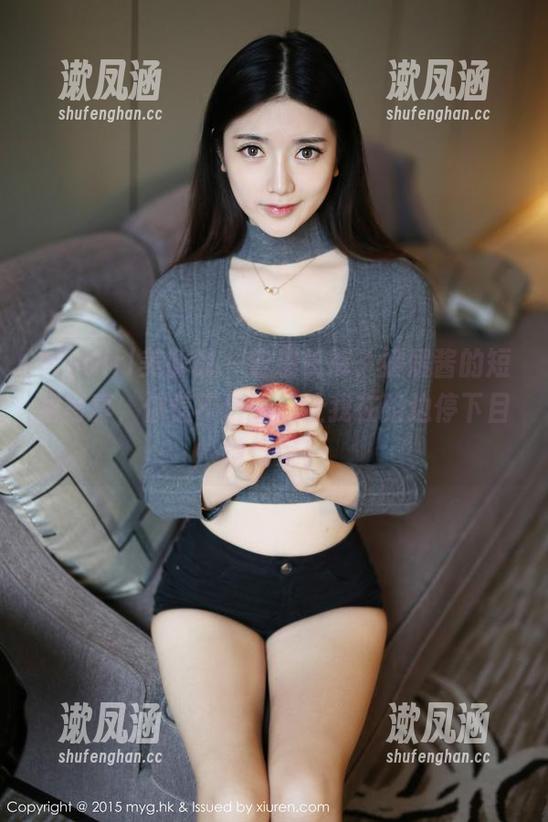 MyGirl美媛馆-媛媛酱 MyGirl美媛馆 - 告别长裤,媛媛酱的短裙写真,你信不信她能让我在路边停下目瞪口呆!