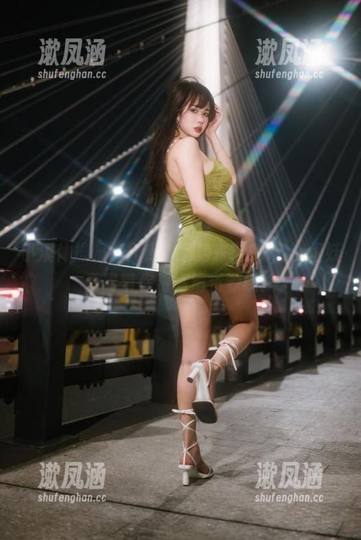 Tina很妖孽呀 小溪体操服,死库水强势来袭!Tina很妖孽呀带你看高清资源哦!