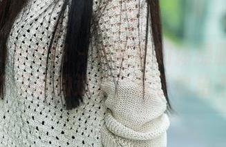 TuiGirl推女郎 – 木婉晴的体操服图包：杠铃是个不错的道具，反正也抬不起来！