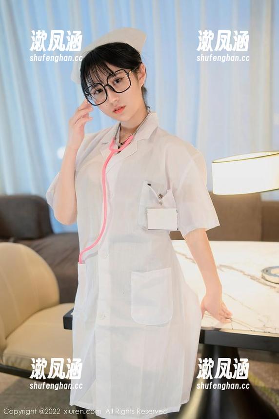 Xiuren秀人网-Cris_卓娅祺 Xiuren秀人网 - 在线交流:关于Cris_卓娅祺,黑丝美腿成了讨论的“重头戏”。