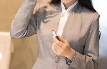 Xiuren秀人网 – 妹妹的美图，SOLO-尹菲翻转了我的审美观，高潮不断啊！