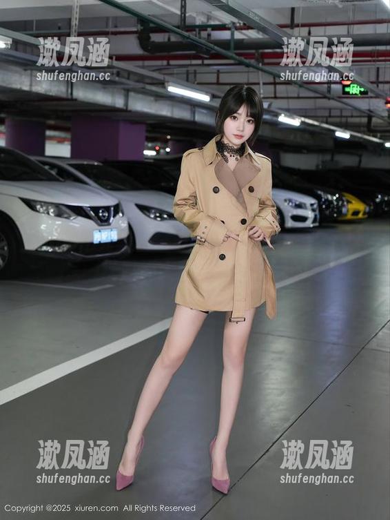Xiuren秀人网-伊雪儿 Xiuren秀人网 - 伊雪儿毛衣写真集:这是一场时尚大赛,赢得了我的心