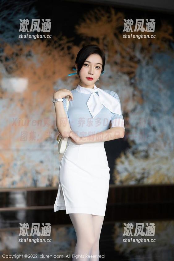 Xiuren秀人网-养乐多Doll Xiuren秀人网 - 养乐多Doll的‘奶牛’图集:当你想要定制的不只是牛奶!
