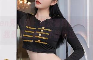 Xiuren秀人网 – 每次看到唐安诺的礼服美图，我都想：我能不能也这样穿出去？