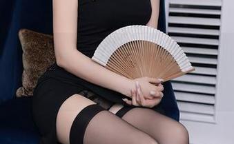 Xiuren秀人网 – 林文文秘书范儿白衬衫精选合集，直击视觉的那股清新感