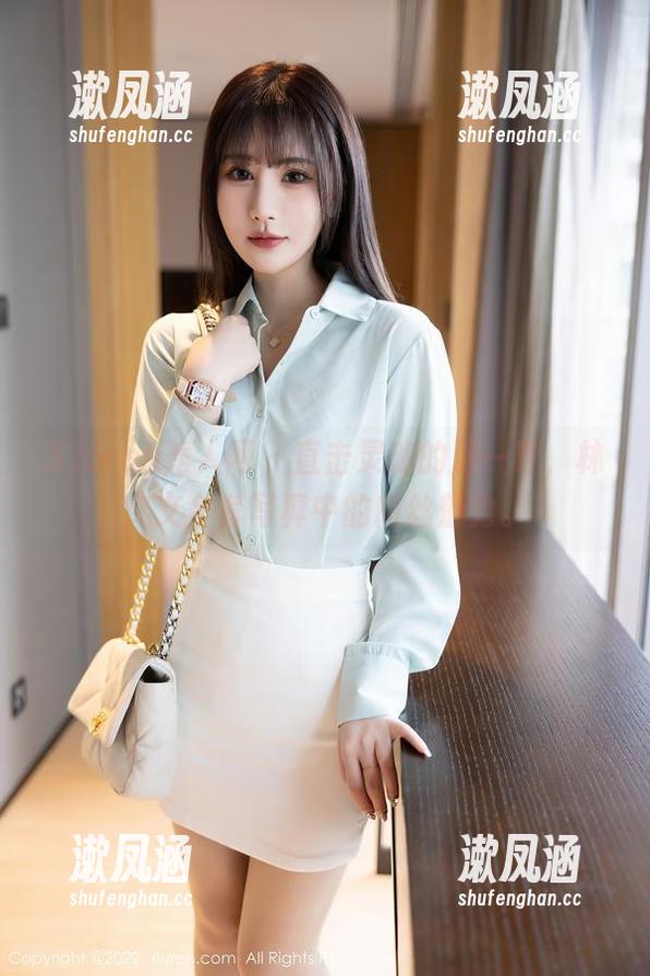 Xiuren秀人网-林文文 Xiuren秀人网 - 直击灵魂的那一瞬,林文文全套写真中的肉丝魅力。