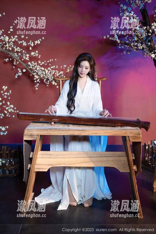 Xiuren秀人网-白洁Bessie Xiuren秀人网 - ांत्ժ白洁Bessie的瑜伽写真合集,是实力展示还是表面的轻盈?