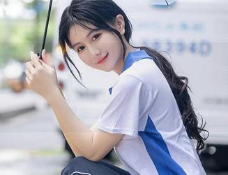 Xiuren秀人网 – 陆萱雅的高清图集，रोमैंटिक的学妹画风，太容易扑通扑通了。