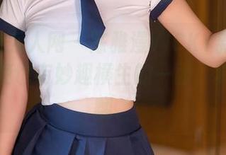Xiuren秀人网 – 陈雅漫VICKY新推写真集，天使也有妙趣横生的一面，真值得翻翻。