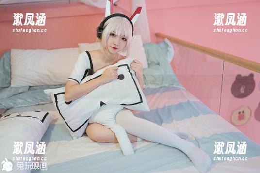这种黑白写真，lovely呆玄是在给我们上色盲邮件吗？