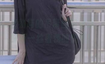 nagisa魔物喵的吊带图包分享，保证让你有一丝羞愧的快感！