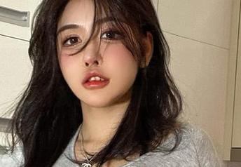 微密圈 – 于芷晴的私房写真：小恶魔的气氛我已完全猜透了！