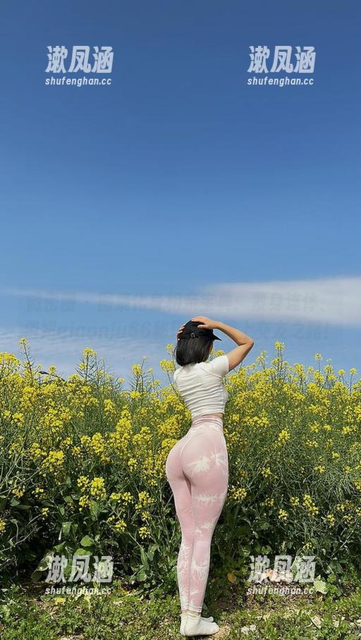 俏妞qiaoniu66 微密圈 - 图集化身相亲宝典:紧身连体、俏妞qiaoniu66秘籍带你踏上交友之路!