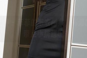 克拉女神 – 菲菲的毛衣图集，高清的同时带点小挑逗呢