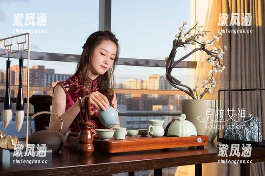 克拉女神 - 精选‘颖儿美足’图库，看看怎么能让鞋子都嫉妒！