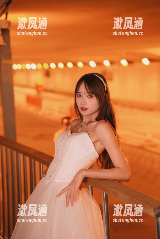 咦，兔子Zzz不吃胡萝卜的新碧玉图，图库资源看个痛快吧！