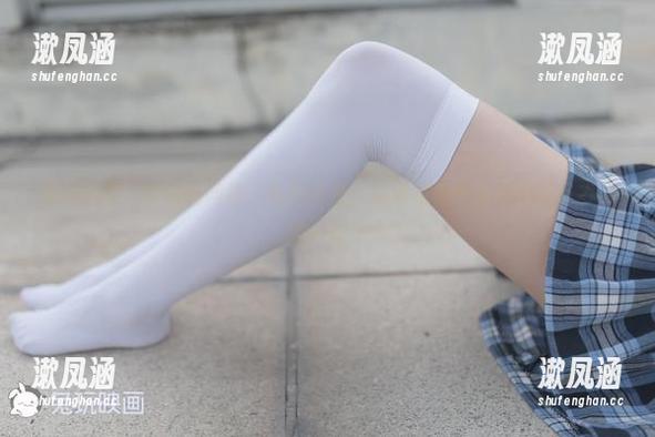兔玩映画 兔玩映画:学姐的网袜,私拍图集,话说这是什么神仙装备?推她一把!