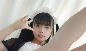 花姑娘的典藏：十万珍吱伏特写真集分享会