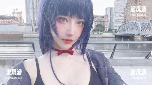 啾小妍Deer 不止是制服,啾小妍Deer的写真集里还有好多意想不到的资源