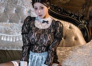 这种裸足美图真是让小心脏都漏跳一下，奈汐酱Nice真会选。