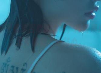 微密圈 – 看宋昱欣的女友，高清质感果然无可挑剔，真贴心。