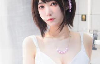 宫本樱的睡衣套图：看得我都想立马换上自己的睡衣！下载一下真不过分吧？
