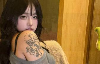 微密圈 – 精选：小优优子的女王系列，腰好瘦，个性好强，连我都想搬出国去找个王国做个小贵族！