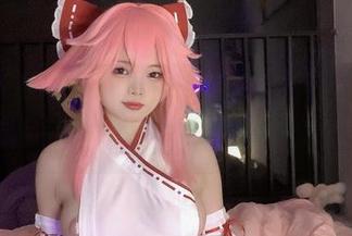 美图一波三折，小瑶幺幺开了一家云自拍馆！