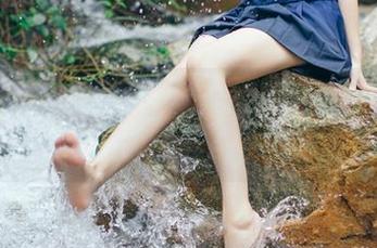 小野妹子w的写真展，看加藤惠竟让我思绪飘到远方…
