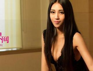 尤果网 – 若彤BOOMBOOM的黑丝很特别，原图合集能否改变你的审美观点？