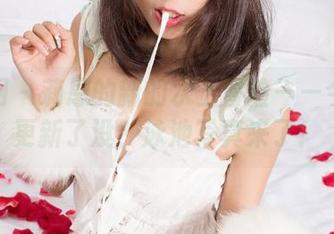 尤果网 – 莉恩的新的水上冒险——今天你更新了没？泳池写真来了！
