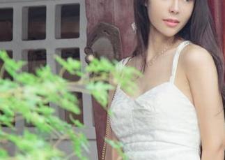 尤果网 – 靳宝写真中的长腿，竟然能跟我闲聊一样，资源超有意思。