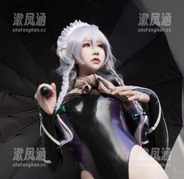 抱走莫子 抱走莫子带来无圣光镂空美图,柔和的线条和幽灵似的光影,真想把这刻意失联的状态留住。