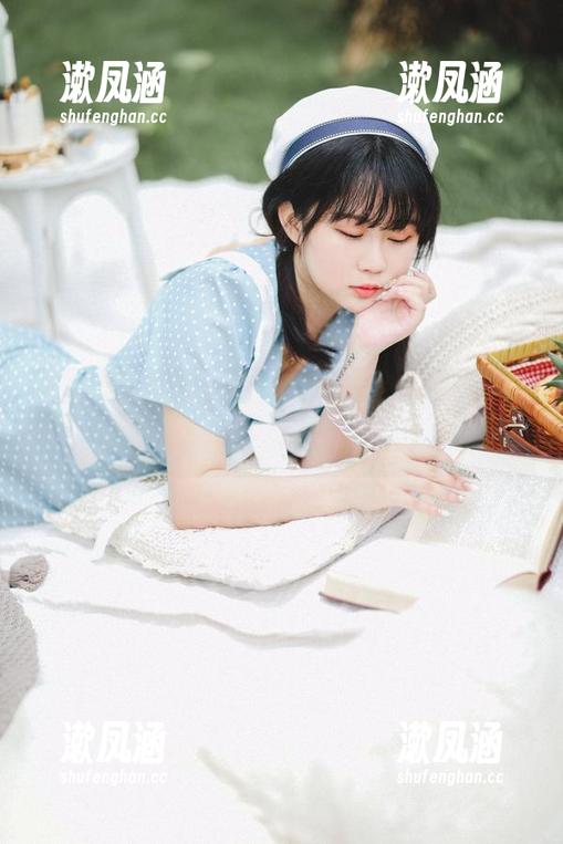 看看“是依酱吖”的妹妹写真，是我一直想要的壁纸呢！