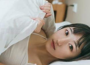 果团网 – 写真虽美，但莫雅琪的夏天，谁能抗拒那种炙热？