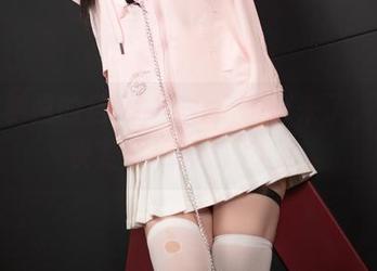 摄影棚里的后辈，桜井宁宁又来了，图集快变成偶像剧了吧！