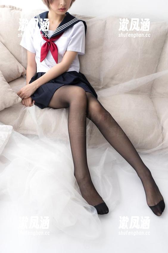 森萝财团-小奶糕Milky 森萝财团 - 小奶糕Milky带你免费领略“有料010”的千里之外,套图走起!