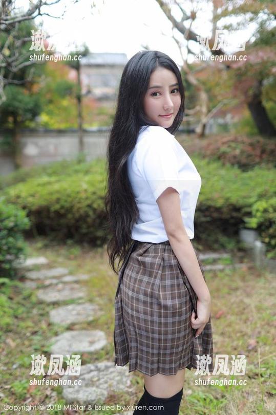 模范学院-白茹雪abby 模范学院 - 一起来欣赏白茹雪abby的在线豹纹图集,突然想出去野餐了。