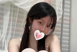 微密圈 – 火龙果羊的原图和死库水——一次为自己打光的尝试！