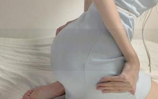 微密圈 – 白丝牛仔：相扑猫的私拍新尝试，牛仔帽也能带来相扑风！
