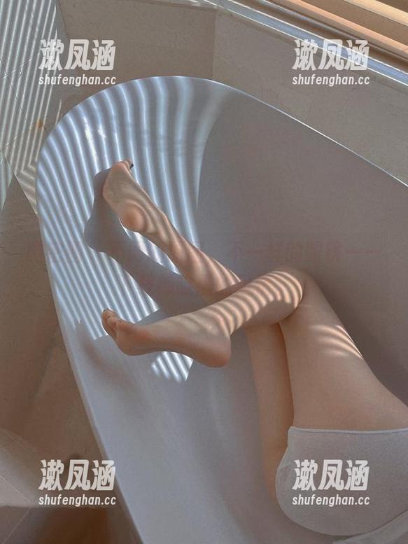 禅院熏 微密圈 - 不同的原图,不一样的眼镜——下载禅院熏的风情。